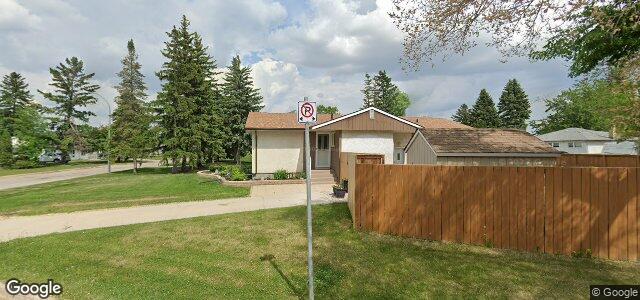 1048 Kelsey Avenue（加拿大曼尼托巴省温尼伯市）房屋照片