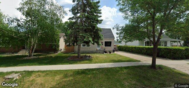 1052 Dumas Avenue（加拿大曼尼托巴省温尼伯市）房屋照片