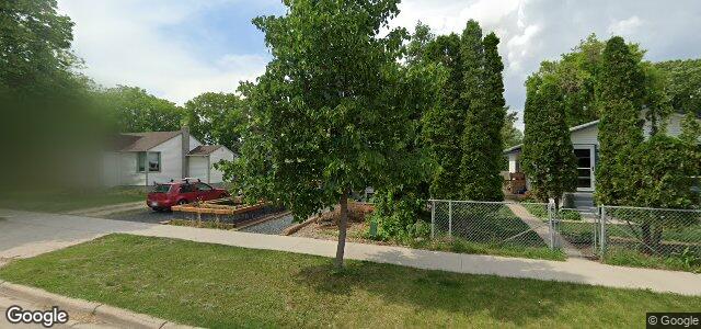 1061 Dumas Avenue（加拿大曼尼托巴省温尼伯市）房屋照片