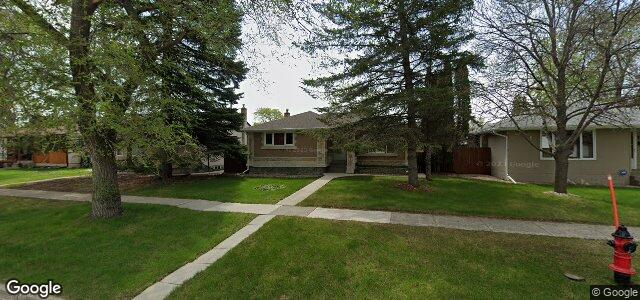 Larawan ng 1332 Waller Avenue sa Winnipeg, Manitoba