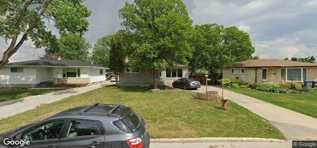 323 Marshall Bay（加拿大曼尼托巴省温尼伯市）房屋照片