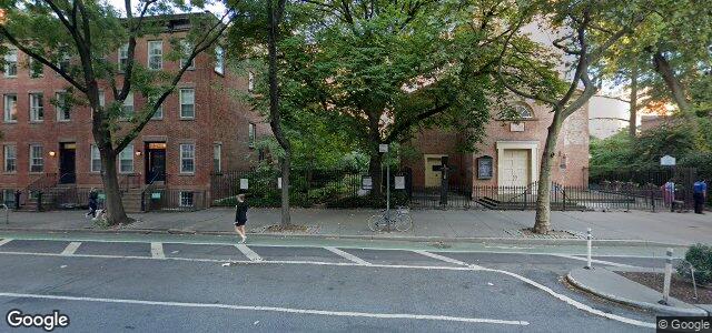 Photo of 481 Hudson Street in Winnipeg, Manitoba