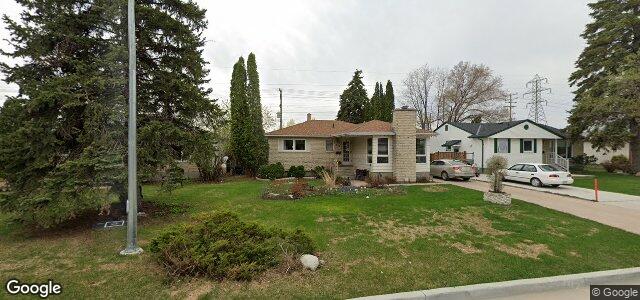 Photo of 49 Farwell Bay in Winnipeg, Manitoba