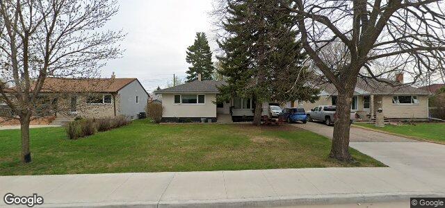 Photo of 73 Farwell Bay in Winnipeg, Manitoba