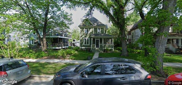 495 Wardlaw Avenue（加拿大曼尼托巴省温尼伯市）房屋照片