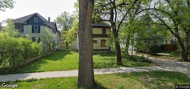 524 Wardlaw Avenue（加拿大曼尼托巴省温尼伯市）房屋照片