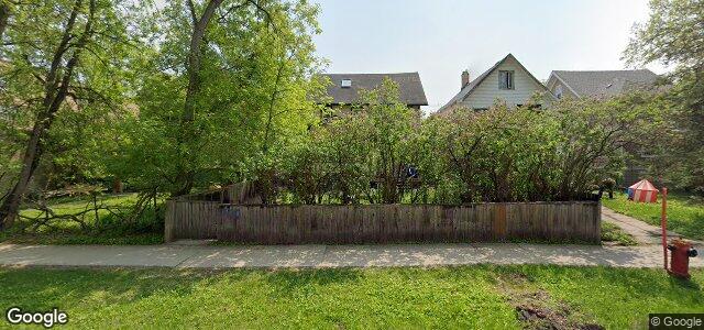 700 Mcmillan Avenue（加拿大曼尼托巴省温尼伯市）房屋照片