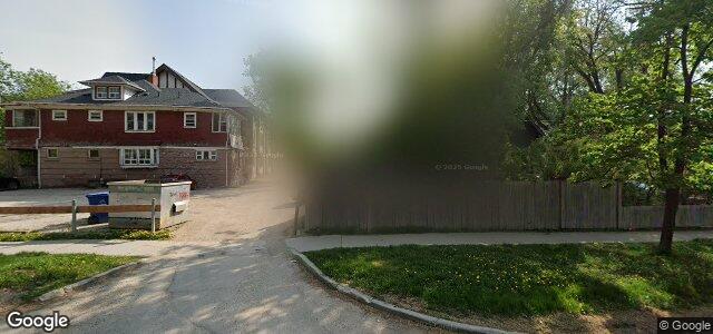 707 Mcmillan Avenue（加拿大曼尼托巴省温尼伯市）房屋照片