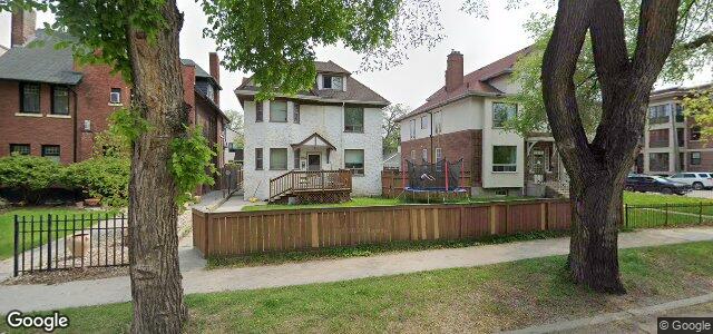 826 Grosvenor Avenue（加拿大曼尼托巴省温尼伯市）房屋照片