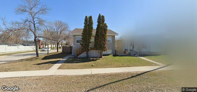 1011 Dakota Street（加拿大曼尼托巴省温尼伯市）房屋照片