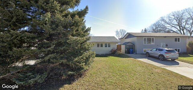 18 Pembridge Bay（加拿大曼尼托巴省温尼伯市）房屋照片