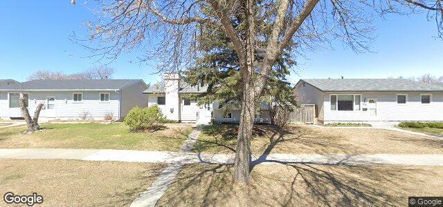 19 Hawkins Crescent（加拿大曼尼托巴省温尼伯市）房屋照片