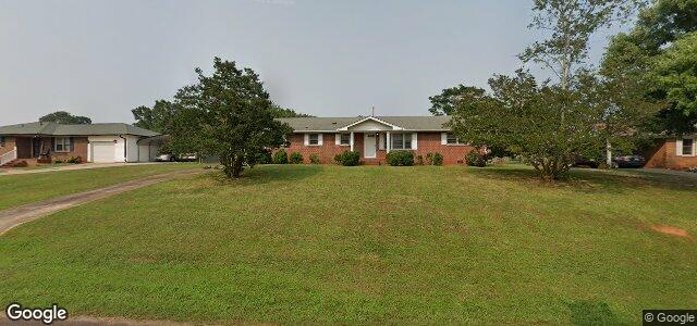 223 Hazelwood Avenue（加拿大曼尼托巴省温尼伯市）房屋照片