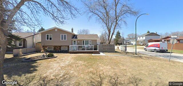 228 Ashworth Street（加拿大曼尼托巴省温尼伯市）房屋照片