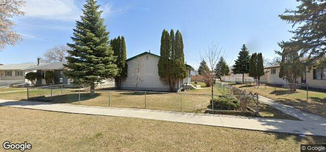 28 Gosford Avenue（加拿大曼尼托巴省温尼伯市）房屋照片