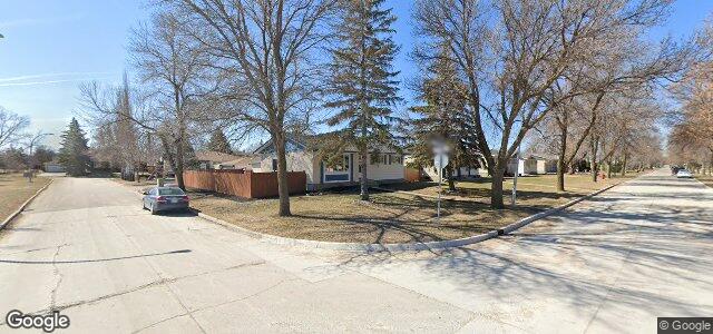 Photo of 290 Hazelwood Avenue in Winnipeg, Manitoba