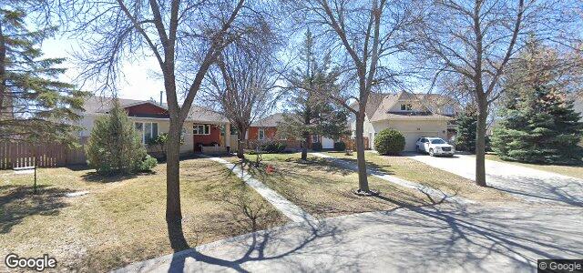 30 Lafortune Bay（加拿大曼尼托巴省温尼伯市）房屋照片