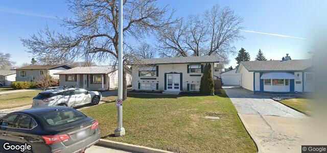 30 Pembridge Bay（加拿大曼尼托巴省温尼伯市）房屋照片