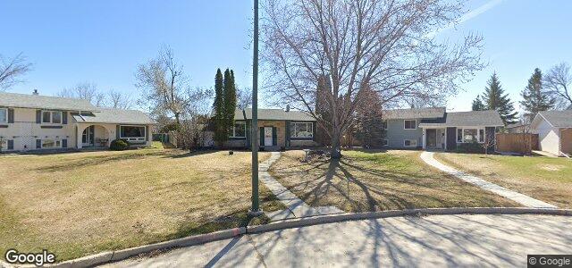 30 Woodford Bay（加拿大曼尼托巴省温尼伯市）房屋照片