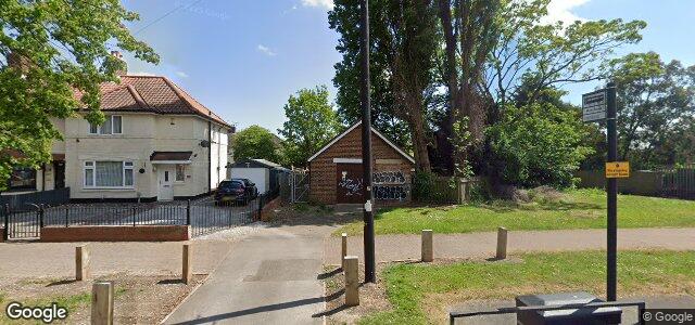 Photo of 363 Greenwood Avenue in Winnipeg, Manitoba