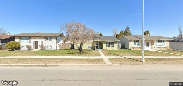 409 Meadowood Drive（加拿大曼尼托巴省温尼伯市）房屋照片