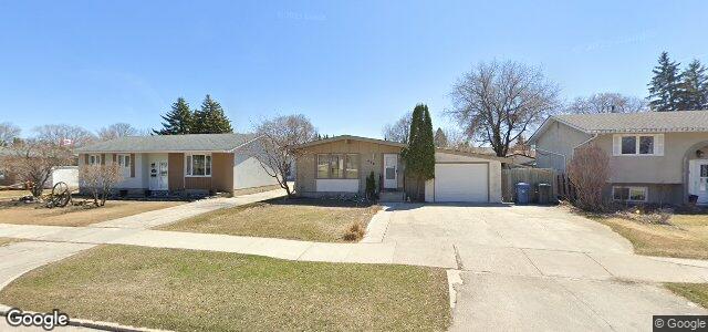 438 Woodydell Avenue（加拿大曼尼托巴省温尼伯市）房屋照片