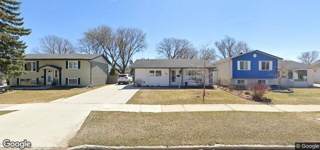 466 Woodydell Avenue（加拿大曼尼托巴省温尼伯市）房屋照片