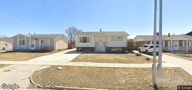 486 Woodydell Avenue（加拿大曼尼托巴省温尼伯市）房屋照片