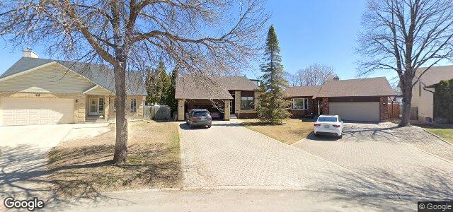 Photo of 62 Lafortune Bay in Winnipeg, Manitoba
