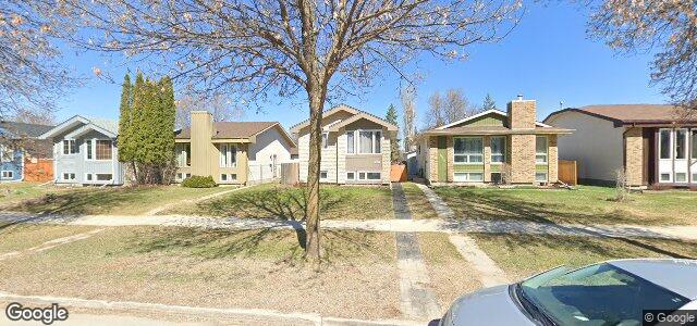 667 Novavista Drive（加拿大曼尼托巴省温尼伯市）房屋照片