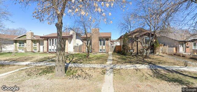 679 Novavista Drive（加拿大曼尼托巴省温尼伯市）房屋照片