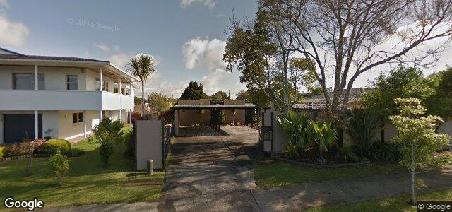 Photo of 9 Knightsbridge Drive in Winnipeg, Manitoba