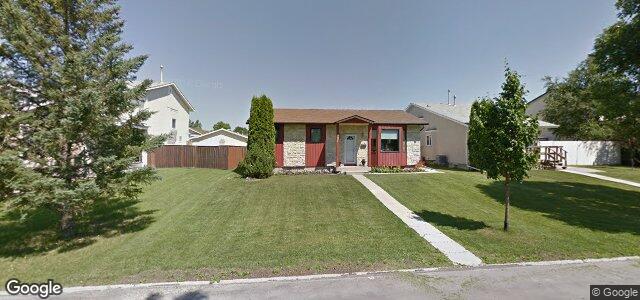 102 Stoney Lake Bay（加拿大曼尼托巴省温尼伯市）房屋照片