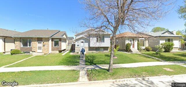 1079 Devonshire Drive W（加拿大曼尼托巴省温尼伯市）房屋照片