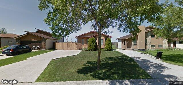 112 Woodside Crescent（加拿大曼尼托巴省温尼伯市）房屋照片