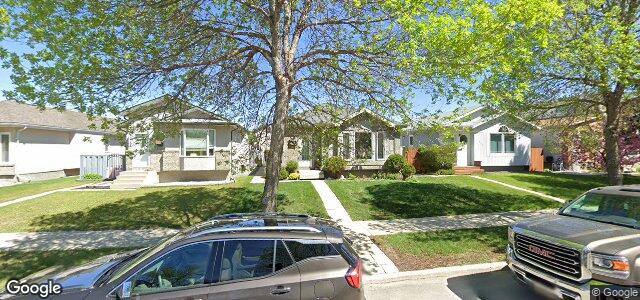 1215 Devonshire Drive W（加拿大曼尼托巴省温尼伯市）房屋照片