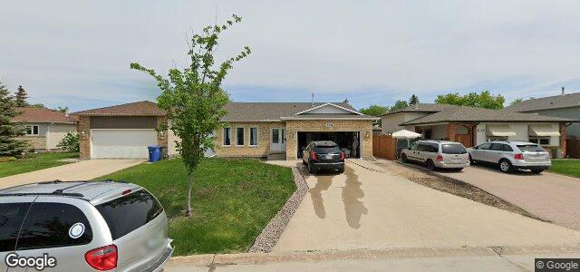 Photo of 126 Long Point Bay in Winnipeg, Manitoba