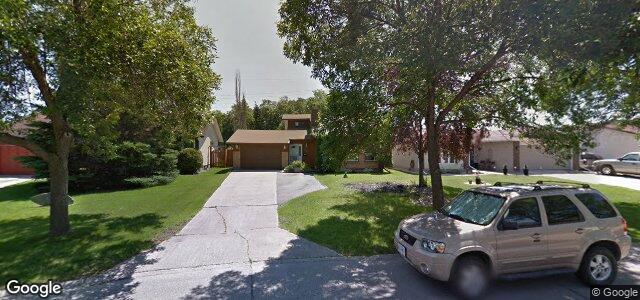 128 Meadow Gate Drive（加拿大曼尼托巴省温尼伯市）房屋照片