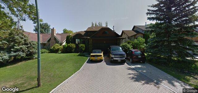 131 Woodside Crescent（加拿大曼尼托巴省温尼伯市）房屋照片