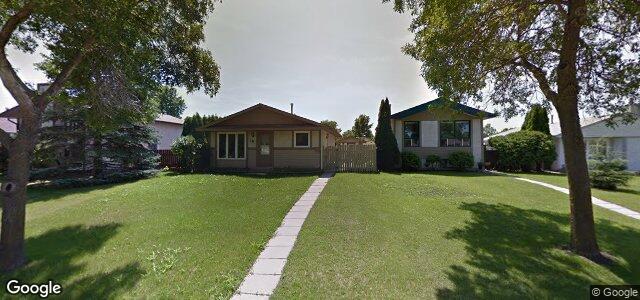 15 Lynn Lake Drive（加拿大曼尼托巴省温尼伯市）房屋照片