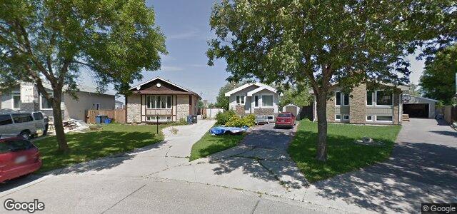 163 Lynn Lake Drive（加拿大曼尼托巴省温尼伯市）房屋照片