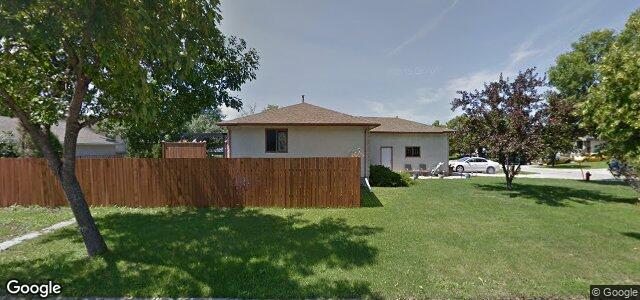 174 Lynn Lake Drive（加拿大曼尼托巴省温尼伯市）房屋照片