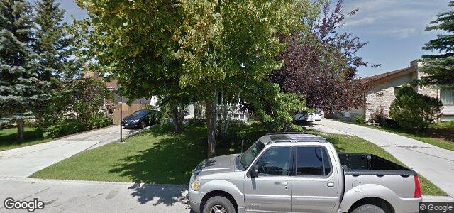 211 Lynn Lake Drive（加拿大曼尼托巴省温尼伯市）房屋照片