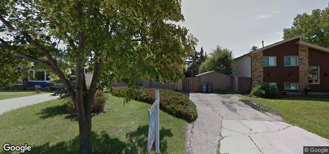 214 Lynn Lake Drive（加拿大曼尼托巴省温尼伯市）房屋照片