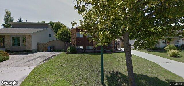 218 Lynn Lake Drive（加拿大曼尼托巴省温尼伯市）房屋照片