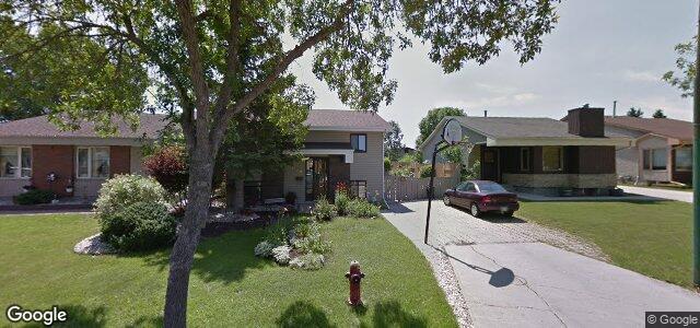 230 Lynn Lake Drive（加拿大曼尼托巴省温尼伯市）房屋照片