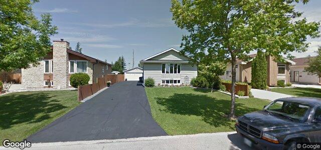 239 Lynn Lake Drive（加拿大曼尼托巴省温尼伯市）房屋照片