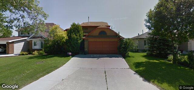 245 Kildonan Meadow Drive（加拿大曼尼托巴省温尼伯市）房屋照片