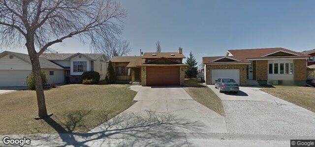 Photo of 30 Sunglow Road in Winnipeg, Manitoba