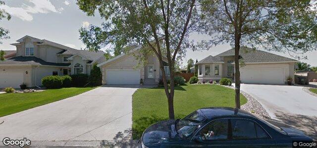 32 Beachside Bay（加拿大曼尼托巴省温尼伯市）房屋照片